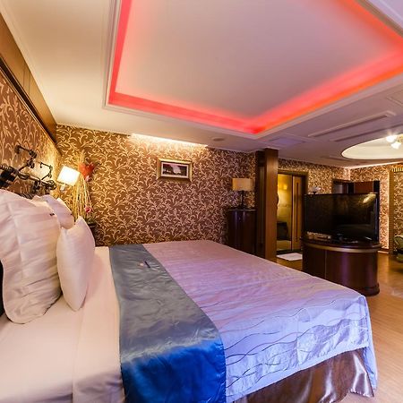 Lestar Motel Таоюань Экстерьер фото